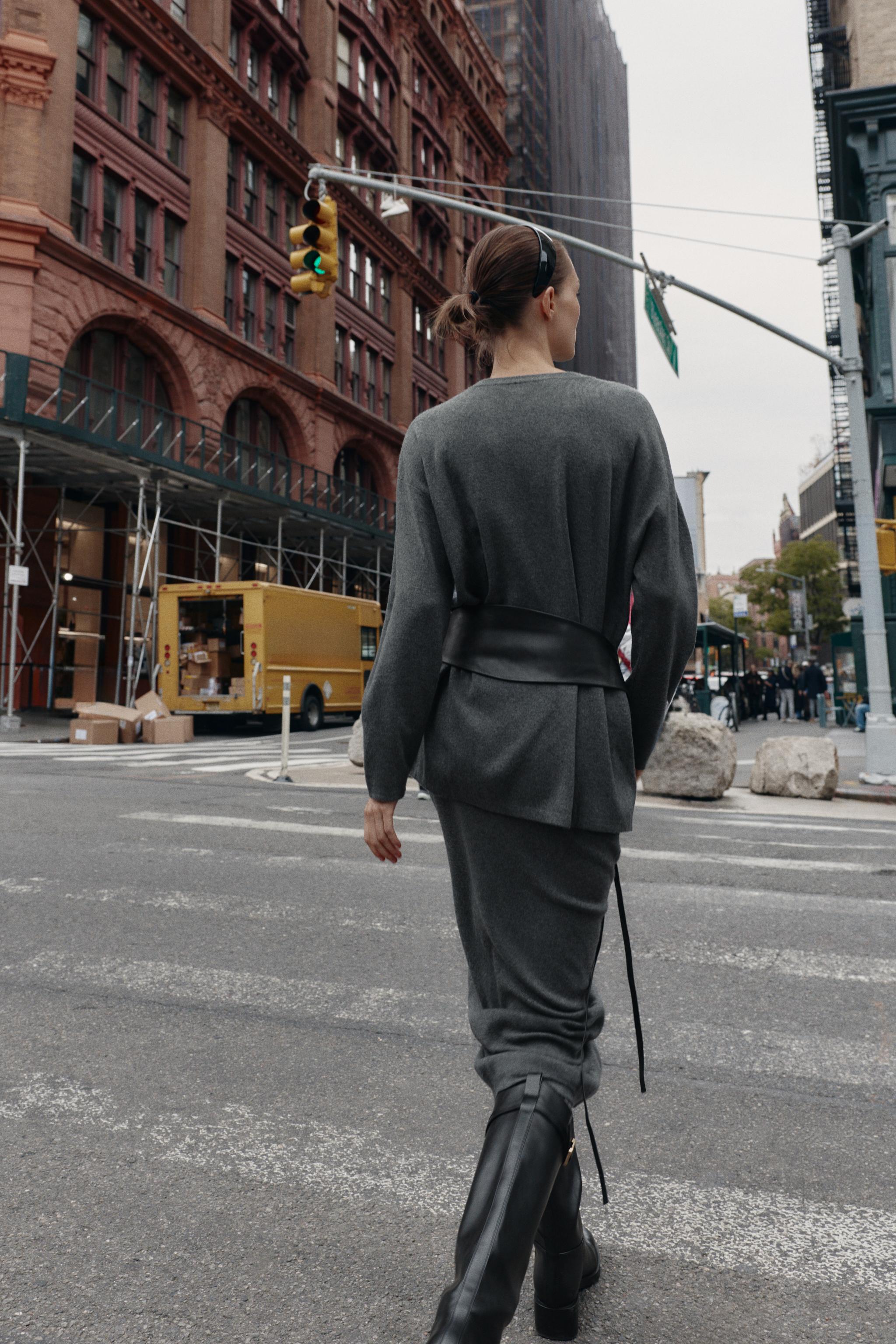 JUPE MI-LONGUE EN MAILLETTE LISSE TOUCHER DOUX